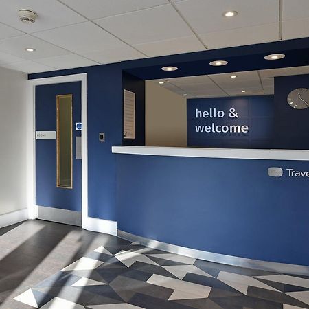 Travelodge Thame Eksteriør bilde